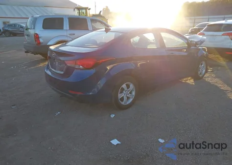 2016 Hyundai Elantra Se z USA, uszkodzony, nr VIN 5NPDH4AE4GH710463